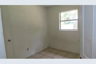 2527 21st Avenue SW, Largo, FL 33774 - Photo 15