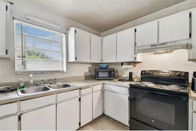 8205 N Semmes Street, Tampa, FL 33604 - Photo 15