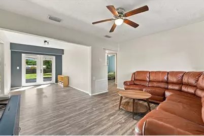 2225 Capri Drive, Clearwater, FL 33763 - Photo 5