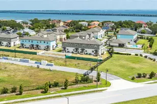 2053 Silverstone Cir, Clearwater, FL 33760 - Photo 3