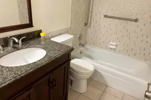 1000 79th Ave N, Saint Petersburg, FL 33702 - Photo 11