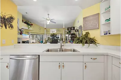 16501 Blenheim Drive, Lutz, FL 33549 - Photo 13