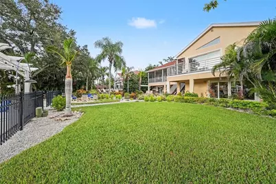 1021 W Henry Avenue, Tampa, FL 33604 - Photo 49