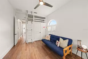 1021 W Henry Ave, Tampa, FL 33604 - Photo 25