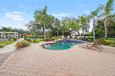 1021 W Henry Avenue, Tampa, FL 33604 - Photo 43