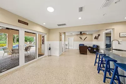 1021 W Henry Avenue, Tampa, FL 33604 - Photo 35