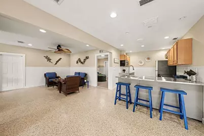 1021 W Henry Avenue, Tampa, FL 33604 - Photo 27