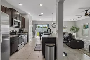 4714 Ron Eddie Pl, Tampa, FL 33619 - Photo 19