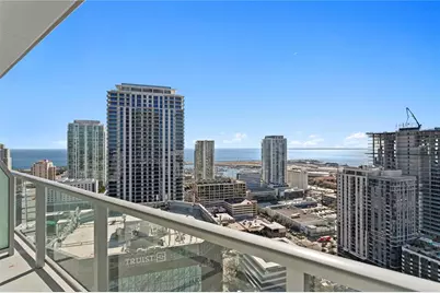 400 Central Avenue #2806, Saint Petersburg, FL 33701 - Photo 3