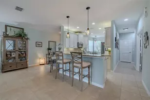 15717 Aurora Lake Cir, Wimauma, FL 33598 - Photo 9