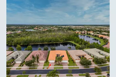 15717 Aurora Lake Circle, Wimauma, FL 33598 - Photo 45