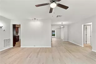 705 Leeward Way, Palm Harbor, FL 34685 - Photo 17