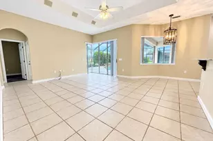8946 Province St, Sarasota, FL 34240 - Photo 11