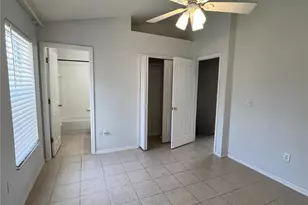 10008 Tate Ln, Tampa, FL 33626 - Photo 9