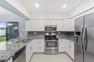 353 Shirley Ave, Belleair, FL 33756 - Photo 11