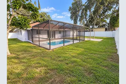6610 Ambassador Drive, Tampa, FL 33615 - Photo 35