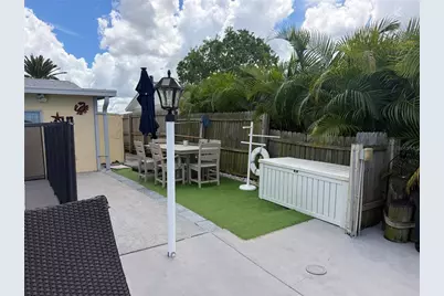 2203 Riomar Drive, Holiday, FL 34691 - Photo 25