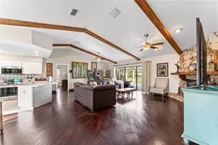 4643 Orange Grove Way, Palm Harbor, FL 34684 - Photo 5