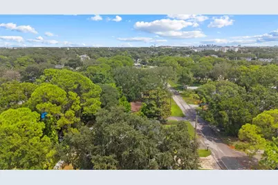 7327 Winchester Drive, Tampa, FL 33615 - Photo 43