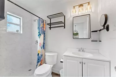 7327 Winchester Drive, Tampa, FL 33615 - Photo 19