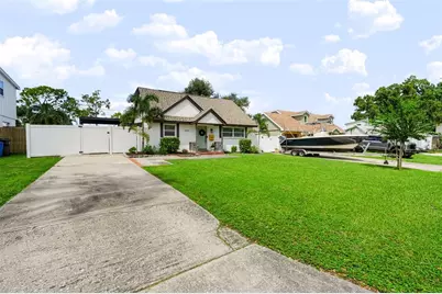 6660 27th Way N, Saint Petersburg, FL 33702 - Photo 5