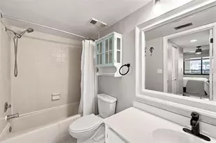 106 1st St E, Tierra Verde, FL 33715 - Photo 25