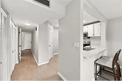 106 1st Street E #113, Tierra Verde, FL 33715 - Photo 11