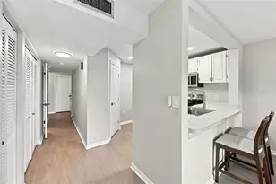 106 1st St E, Tierra Verde, FL 33715 - Photo 11