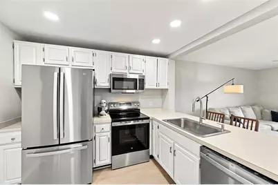 106 1st Street E #113, Tierra Verde, FL 33715 - Photo 3