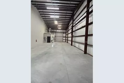 1800 Corporate Center Lane #A, Plant City, FL 33563 - Photo 9