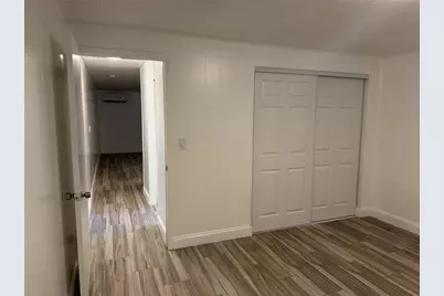 9811 N Jasmine Avenue #A, Tampa, FL 33612 - Photo 5
