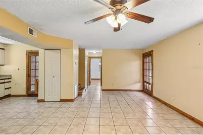 2702 49th Street S, Gulfport, FL 33707 - Photo 3