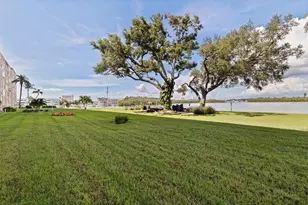 1847 Shore Dr S, South Pasadena, FL 33707 - Photo 37