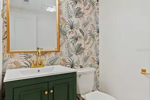 1847 Shore Dr S, South Pasadena, FL 33707 - Photo 15