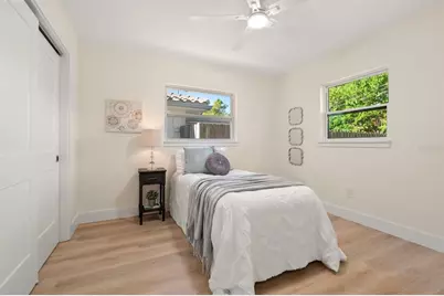 786 Manor Drive W, Dunedin, FL 34698 - Photo 21