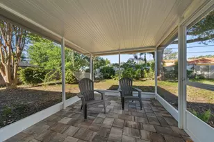 786 Manor Dr W, Dunedin, FL 34698 - Photo 23