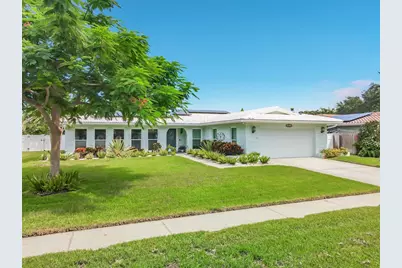 14515 Anchorage Circle, Seminole, FL 33776 - Photo 3