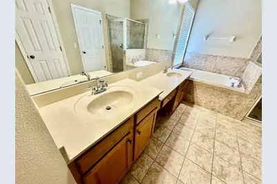 12348 Silton Peace Drive, Riverview, FL 33579 - Photo 13