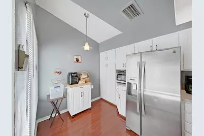 700 Starkey Road #824, Largo, FL 33771 - Photo 13