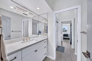 141 Bayside Dr, Clearwater, FL 33767 - Photo 39