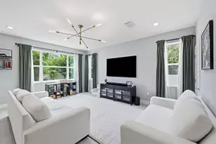 2422 W Carmen St, Tampa, FL 33609 - Photo 9