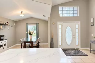 8298 Peak Ave, Lakeland, FL 33810 - Photo 7