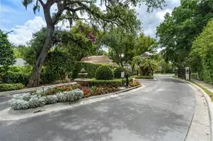 1921 Floresta View Dr, Tampa, FL 33618 - Photo 81