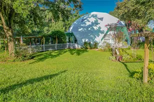 2320 Bogaert Rd, Dover, FL 33527 - Photo 13