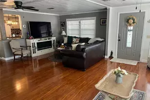 63 Royal Palm Cir, Largo, FL 33778 - Photo 21