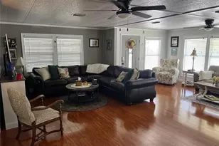 63 Royal Palm Cir, Largo, FL 33778 - Photo 17