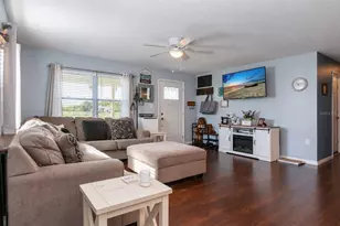330 Moccasin Hollow Rd, Lithia, FL 33547 - Photo 15