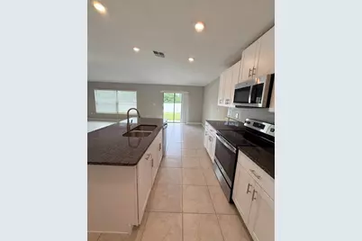 12903 Wildflower Meadow Drive, Riverview, FL 33579 - Photo 9