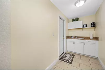 8339 Drycreek Drive, Tampa, FL 33615 - Photo 25