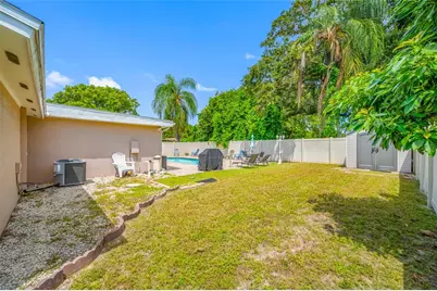 8339 Drycreek Drive, Tampa, FL 33615 - Photo 15